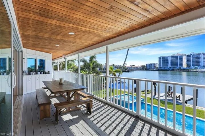 336 Oak Ave, Naples, Florida 34108