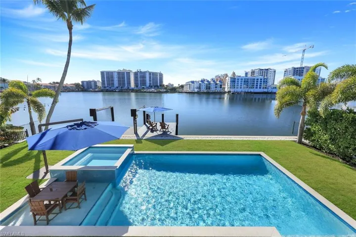336 Oak Ave, Naples, Florida 34108