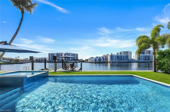 336 Oak Ave, Naples, Florida 34108