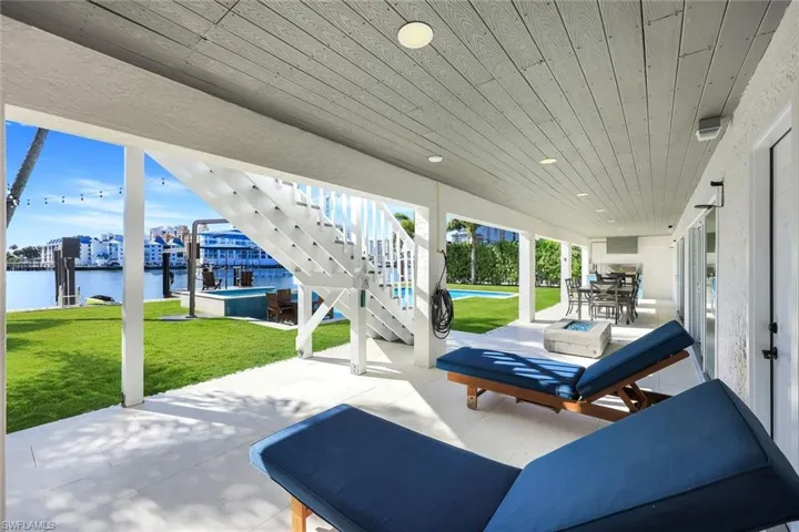 336 Oak Ave, Naples, Florida 34108