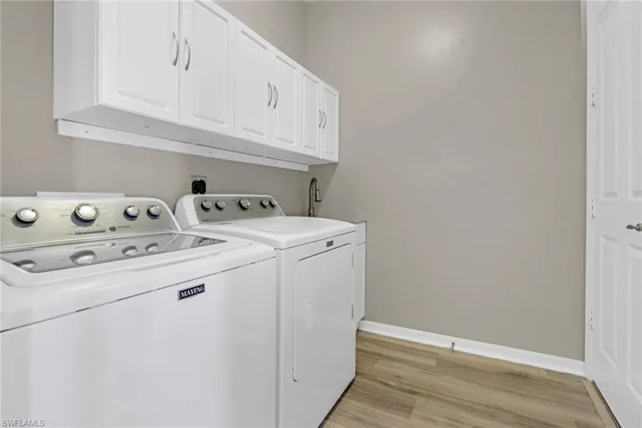 232 Destiny Cir, Cape Coral Fl 33990