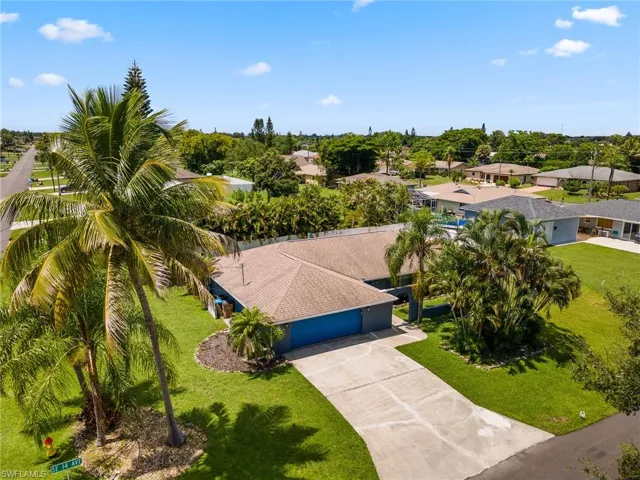 1319 SE 19th  LN, Cape Coral, FL 33990