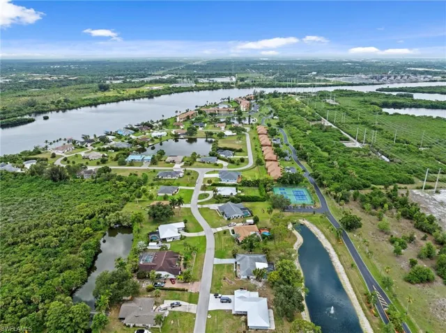 17209 Castleview Dr, North Fort Myers, Florida 33917