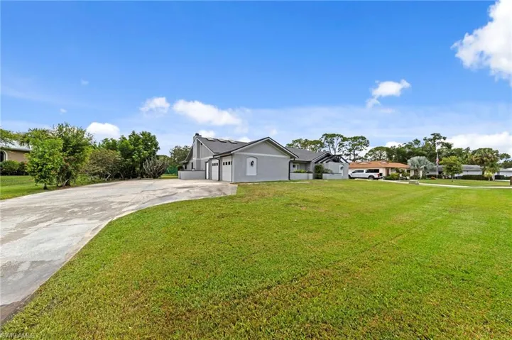 17209 Castleview Dr, North Fort Myers, Florida 33917