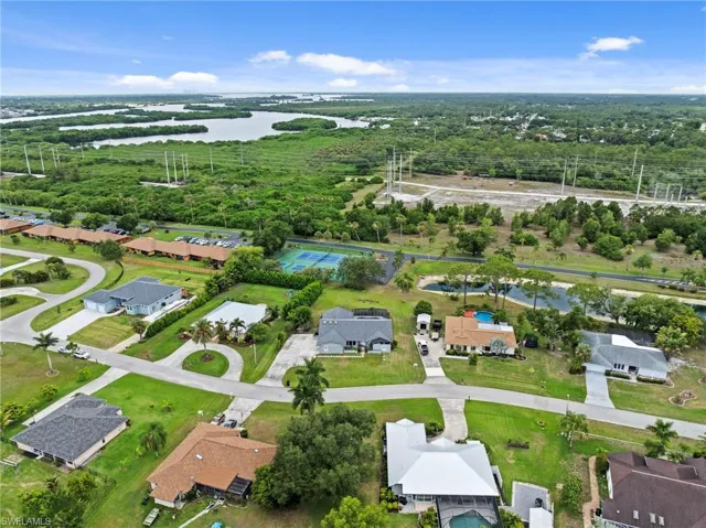 17209 Castleview Dr, North Fort Myers, Florida 33917
