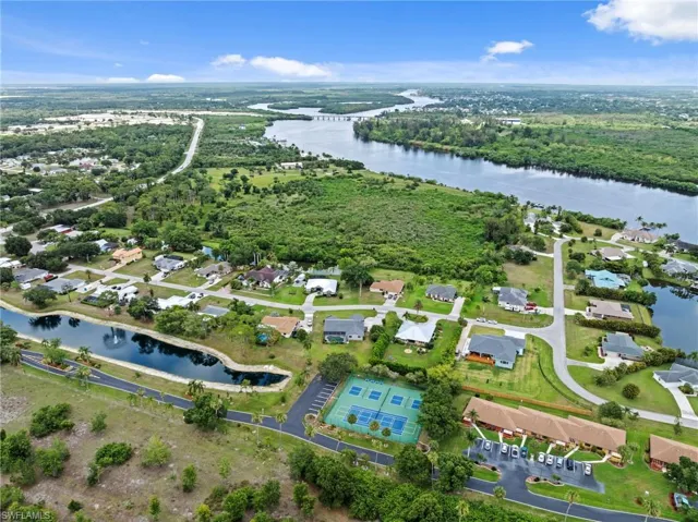 17209 Castleview Dr, North Fort Myers, Florida 33917