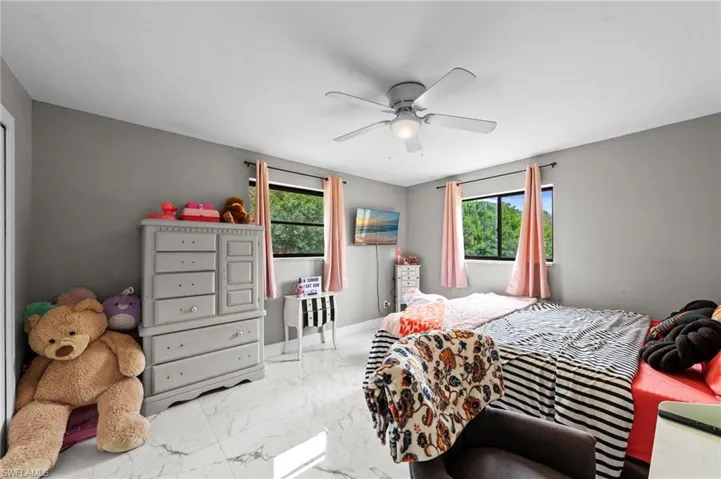 17209 Castleview Dr, North Fort Myers, Florida 33917