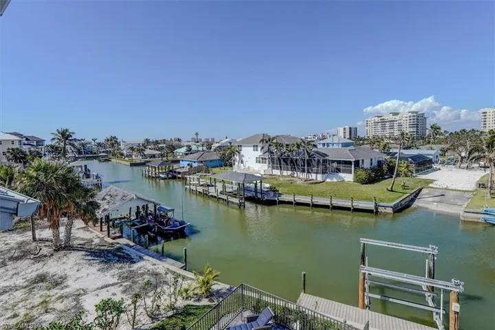 8327 Estero Blvd, Fort Myers Beach, Florida 33931