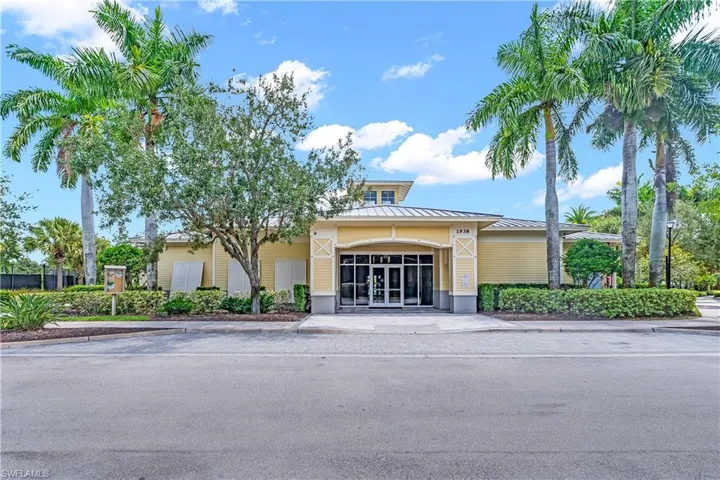 2782 Citrus St, Naples, Florida 34120