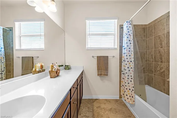 2782 Citrus St, Naples, Florida 34120