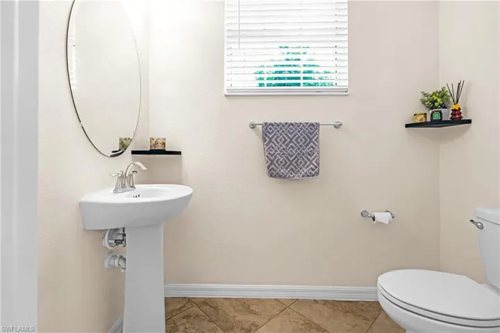 2782 Citrus St, Naples, Florida 34120
