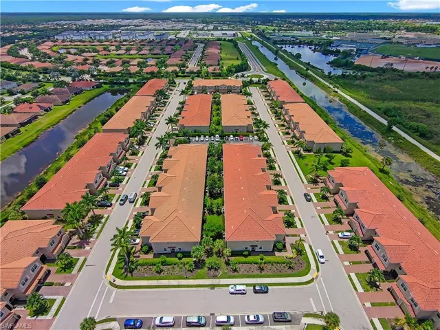 2782 Citrus St, Naples, Florida 34120