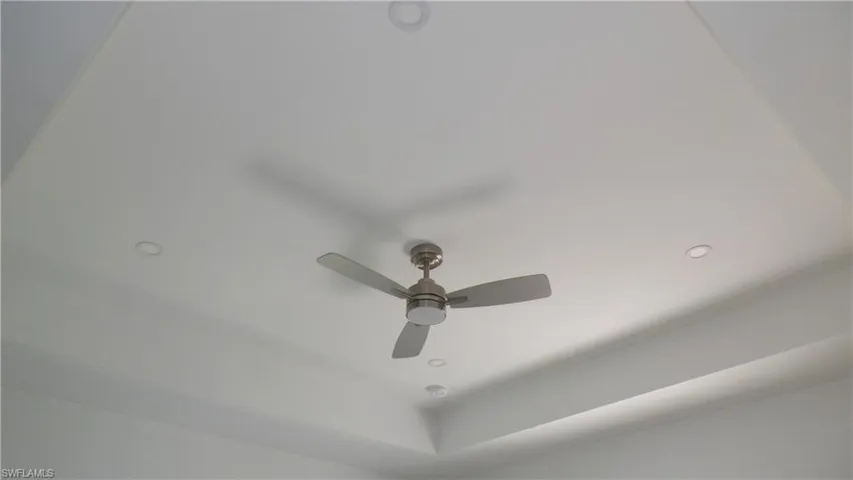 Details featuring ceiling fan