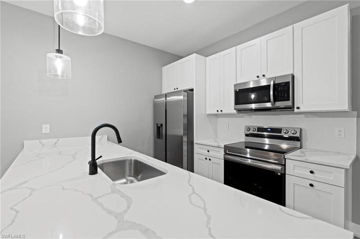 7273  David  BLVD, PORT CHARLOTTE, FL 33981