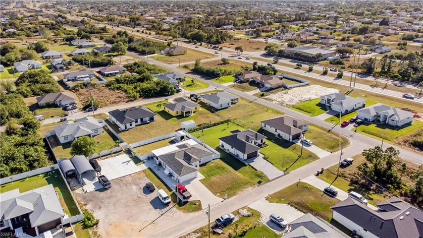 Aerial view with a residential view