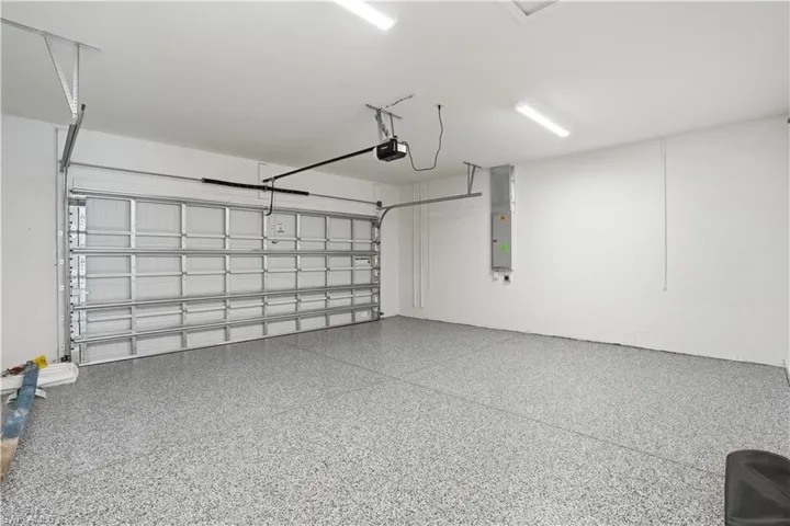 2139 Freemont Way, Naples, Florida 34120