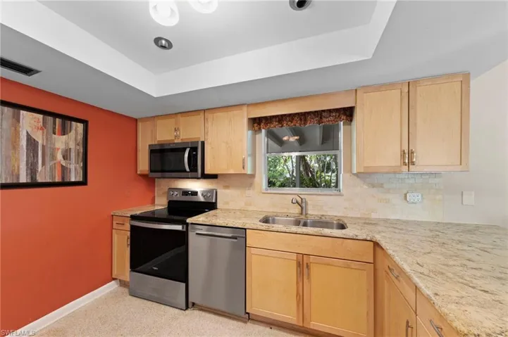 5046 Northampton Dr, Fort Myers, Florida 33919