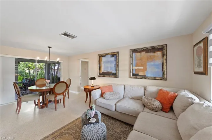 5046 Northampton Dr, Fort Myers, Florida 33919
