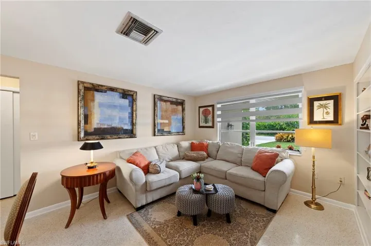 5046 Northampton Dr, Fort Myers, Florida 33919