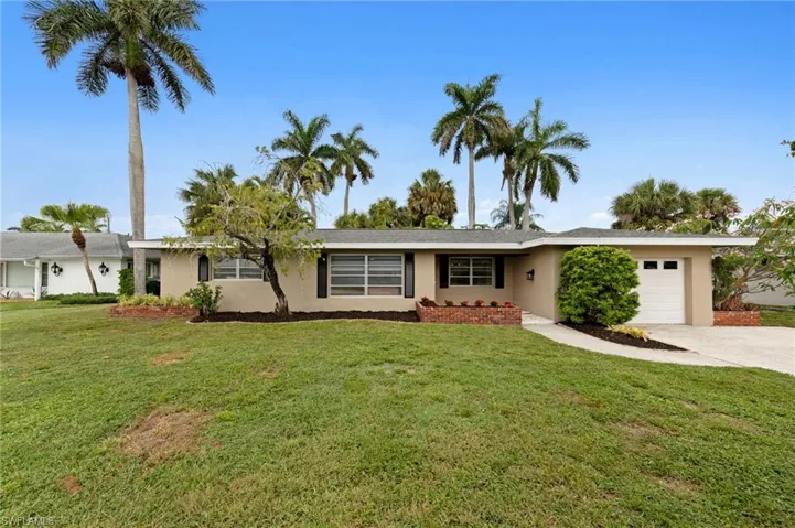 5046 Northampton Dr, Fort Myers, Florida 33919
