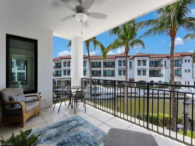 1490 5th Ave S 200a, Naples, Florida 34102