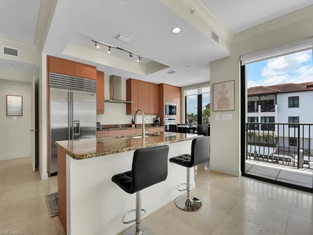 1490 5th Ave S 200a, Naples, Florida 34102