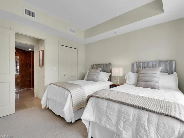 1490 5th Ave S 200a, Naples, Florida 34102