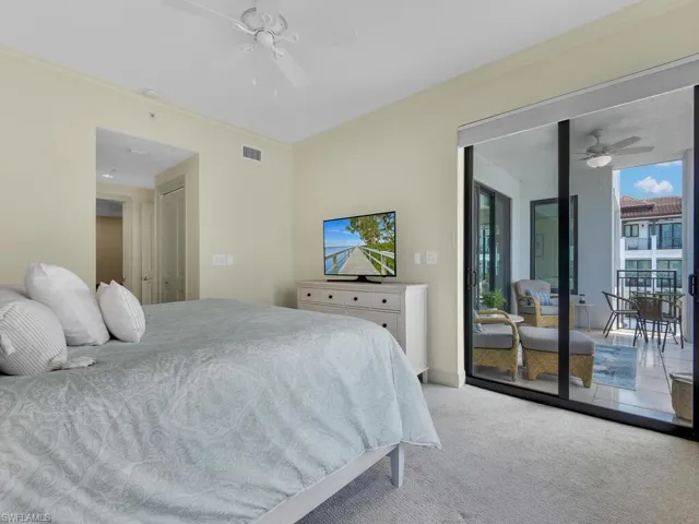 1490 5th Ave S 200a, Naples, Florida 34102