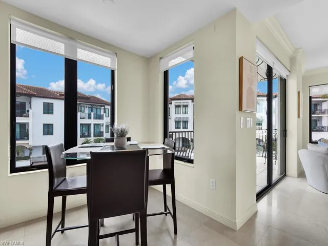 1490 5th Ave S 200a, Naples, Florida 34102