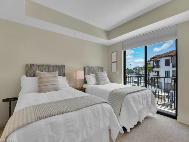 1490 5th Ave S 200a, Naples, Florida 34102