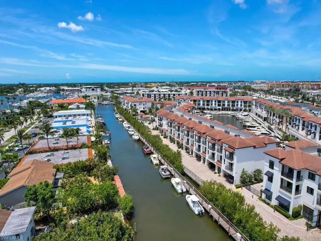 1490 5th Ave S 200a, Naples, Florida 34102