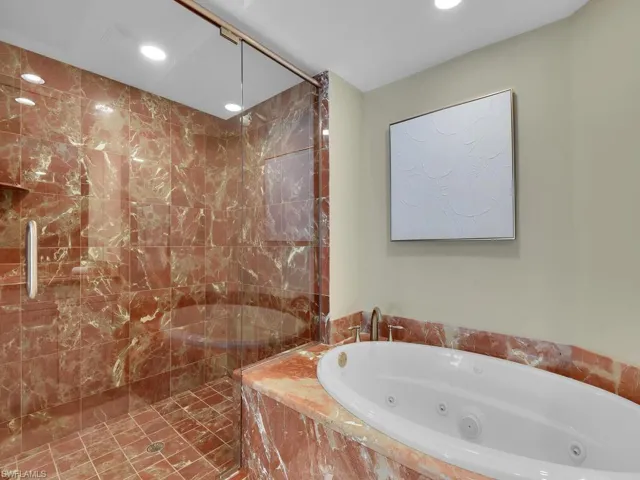 1490 5th Ave S 200a, Naples, Florida 34102