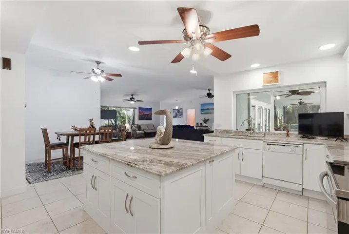 6114 Deer Run, Fort Myers, Florida 33908