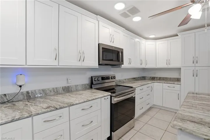 6114 Deer Run, Fort Myers, Florida 33908