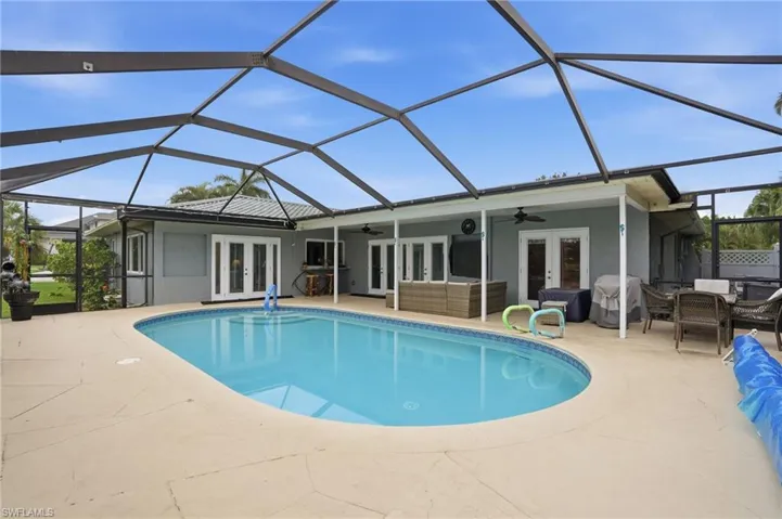 6114 Deer Run, Fort Myers, Florida 33908
