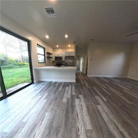 173 Blakely Ave S, Lehigh Acres, Florida 33974