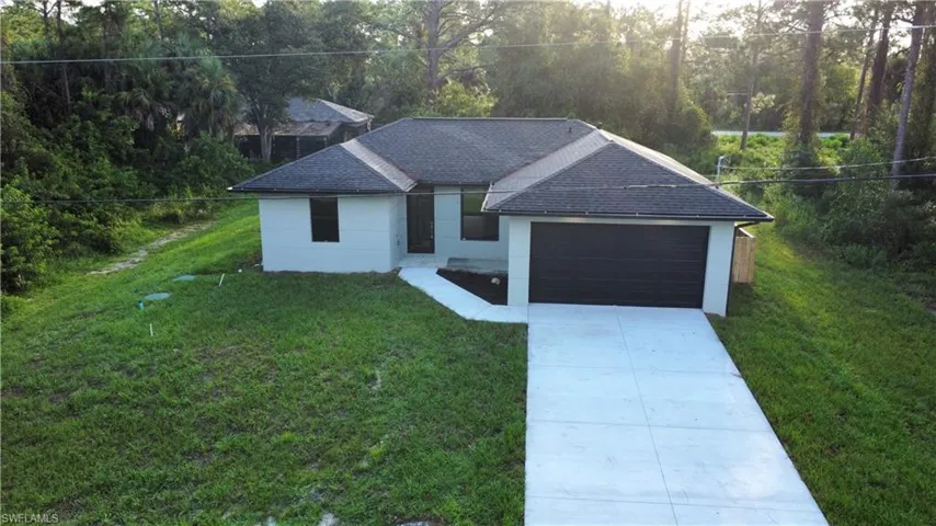 173 Blakely Ave S, Lehigh Acres, Florida 33974