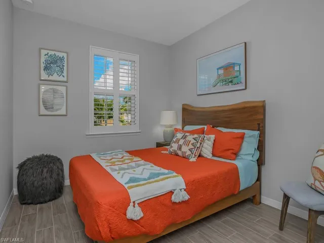 1220 Enbrook Loop, Naples, Florida 34114