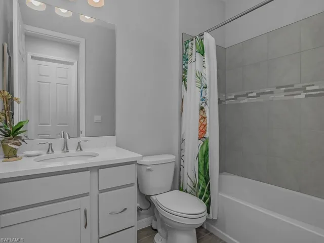 1220 Enbrook Loop, Naples, Florida 34114