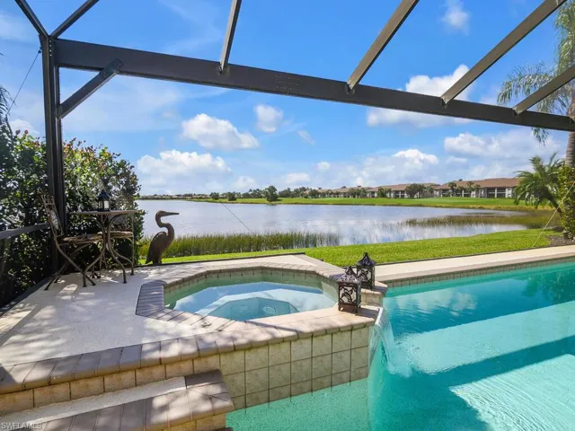Jacuzzi Pool