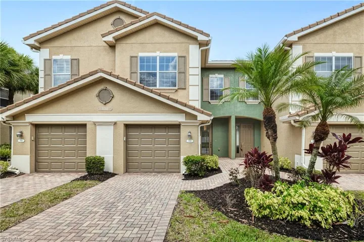 3211  Cottonwood  BEND, Fort Myers, FL 33905