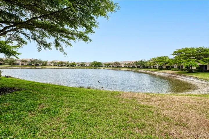 3211  Cottonwood  BEND, Fort Myers, FL 33905