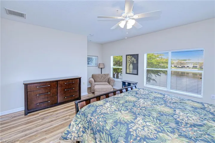 3211  Cottonwood  BEND, Fort Myers, FL 33905