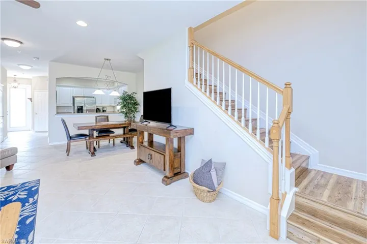 3211  Cottonwood  BEND, Fort Myers, FL 33905