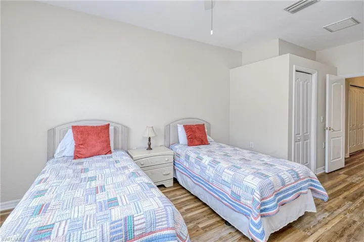 3211  Cottonwood  BEND, Fort Myers, FL 33905
