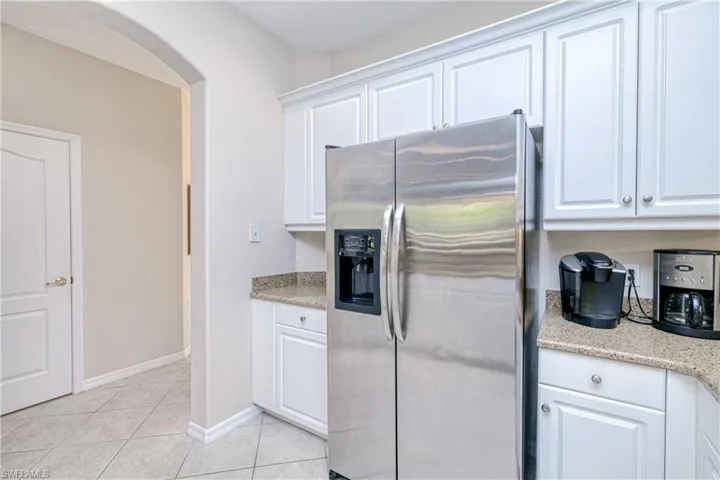 3211  Cottonwood  BEND, Fort Myers, FL 33905