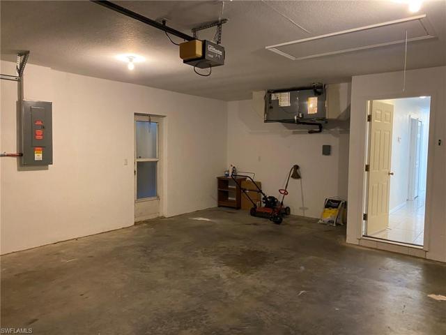 1212 SE 17th  TER, Cape Coral, FL 33990