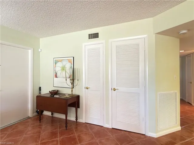 1699 Golf Club Dr 3, North Fort Myers, Florida 33903