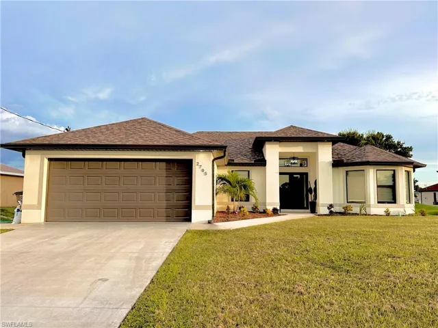 2705  19th SW ST, Lehigh Acres, FL 33976