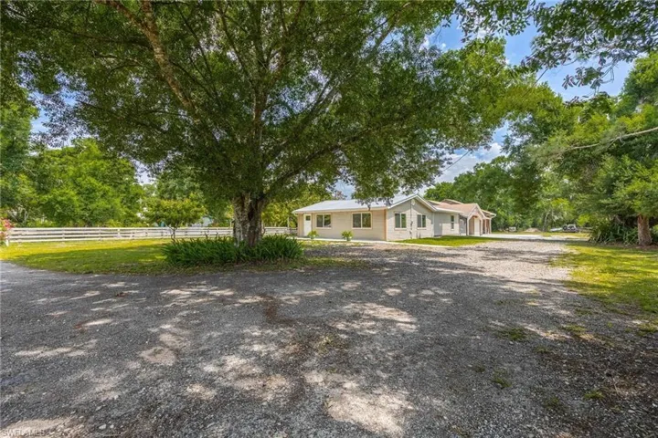 19330  Meredith  RD, North Fort Myers, FL 33917